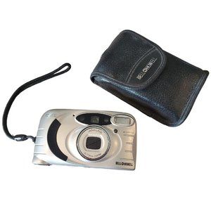 Bell Howard PZ2200 35mm Film‎ Point Shoot Camera 35-70mm LENS/ Vinyl case